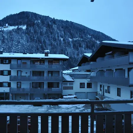 Liesl - Zell Am *